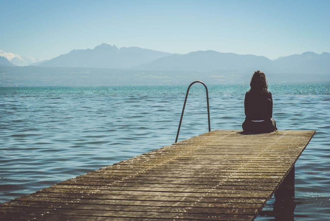 La soledad elegida: qué revela sobre nuestra salud mental cuando aprendemos a estar con nosotros mismos