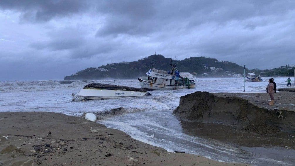 La tormenta tropical Cristina pone en alerta al país por lluvias intensas, inundaciones y riesgo de deslaves