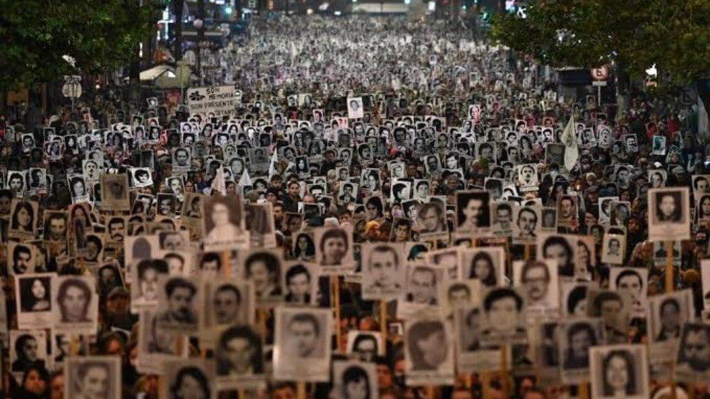 Miles de personas volvieron a marchar en Uruguay para reclamar avances sobre los desaparecidos