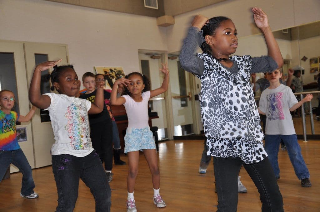 Seis hábitos cotidianos que la ciencia vincula con un corazón más fuerte