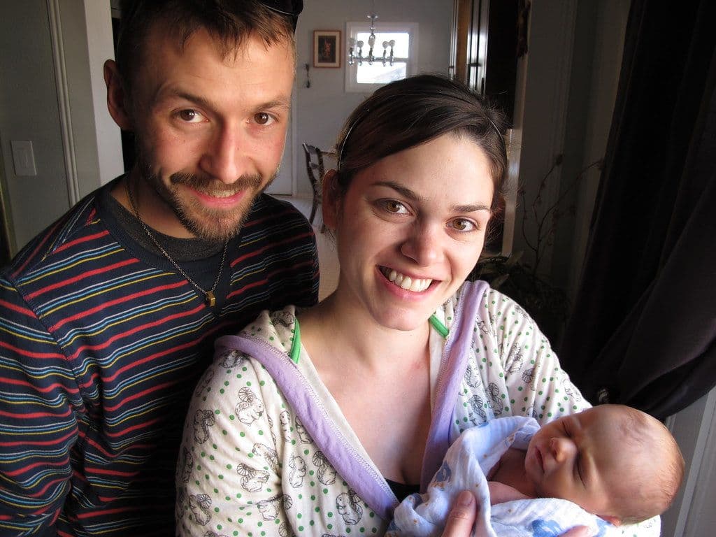Un estudio vincula la edad de los padres al momento de nacer con la salud futura de sus hijos